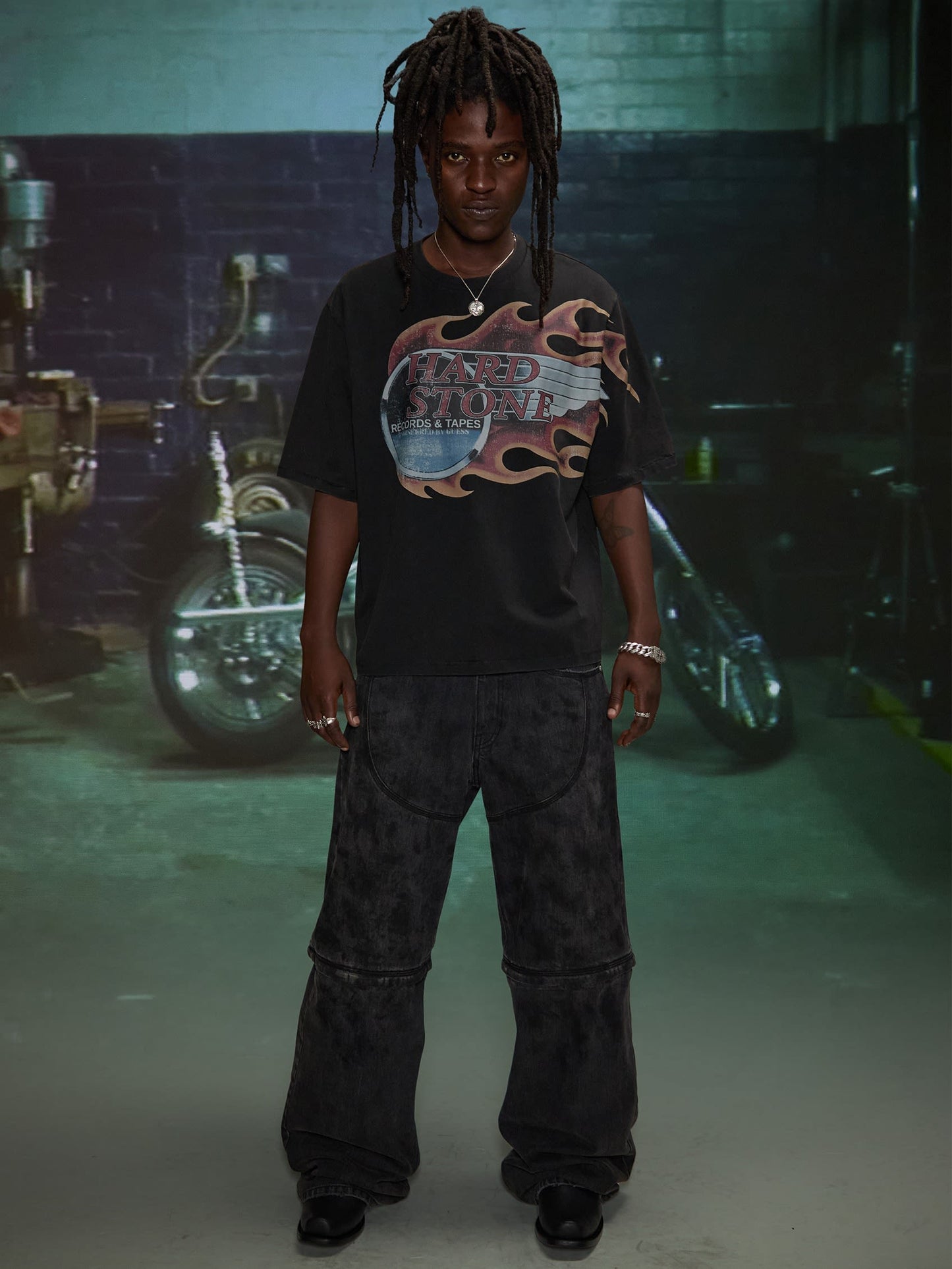 HARDSTONE Fire Tee